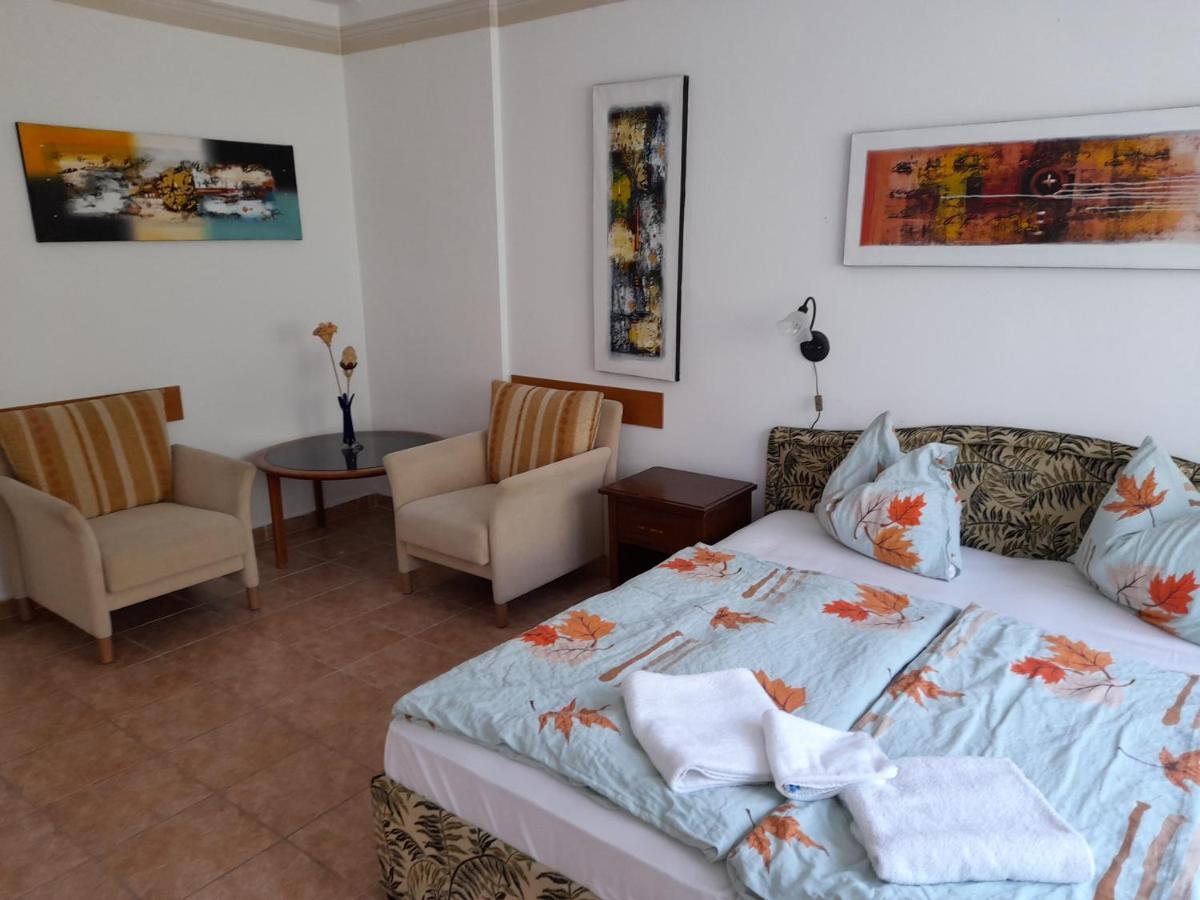Guest House Moritz Keszthely Εξωτερικό φωτογραφία