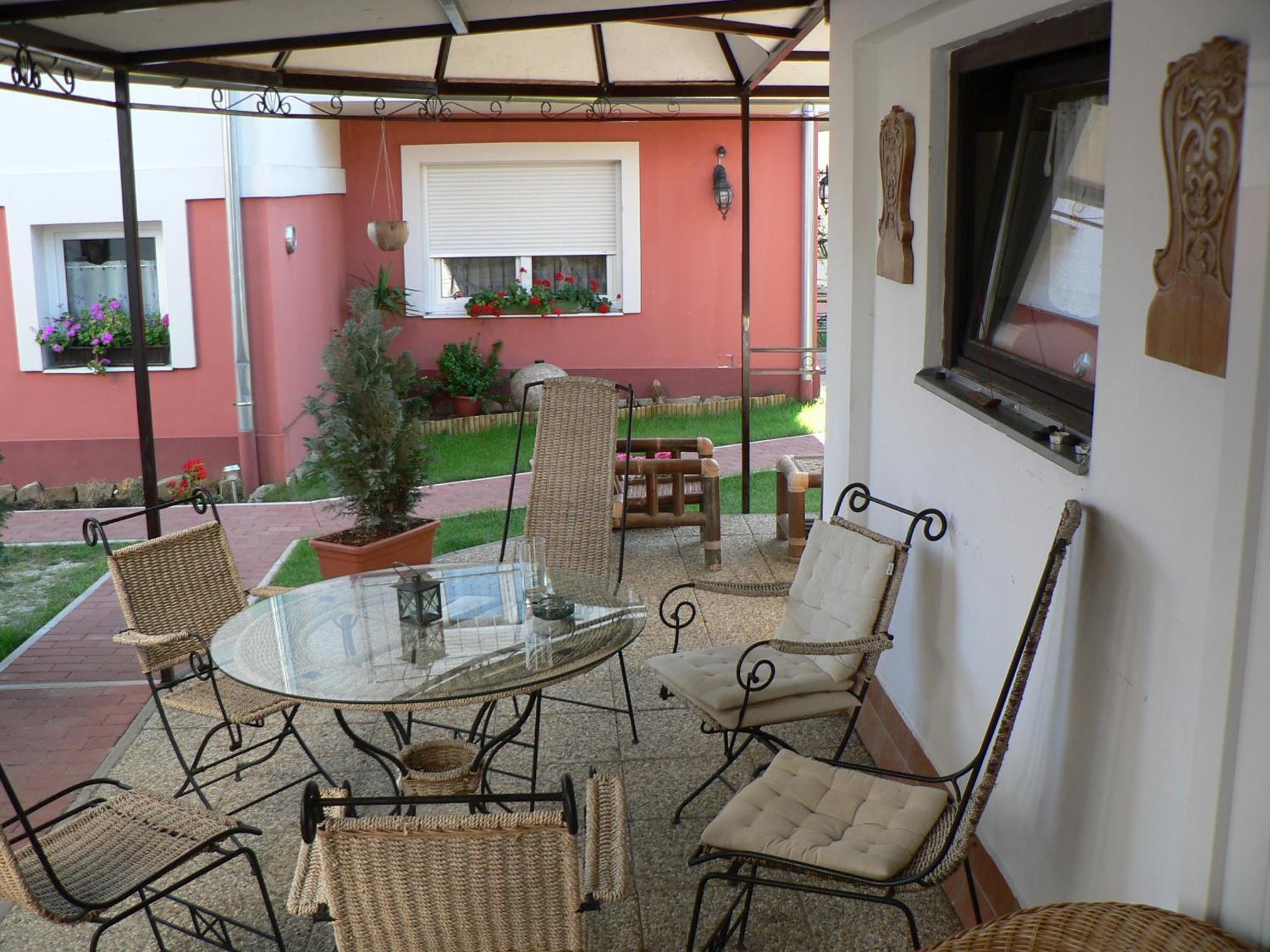 Guest House Moritz Keszthely Εξωτερικό φωτογραφία